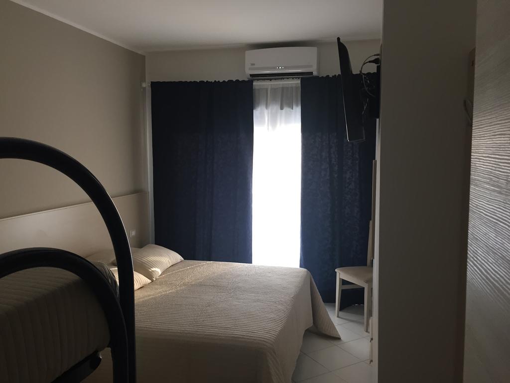 Appartamento 403 Мессина Номер фото